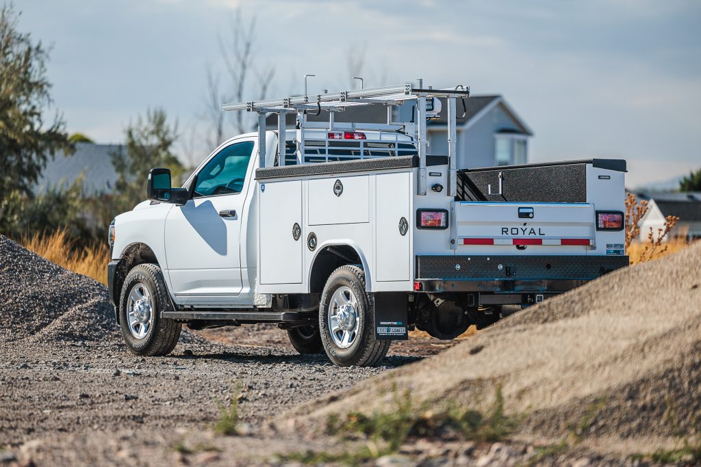 Royal Service Body with Ladder Rack-86